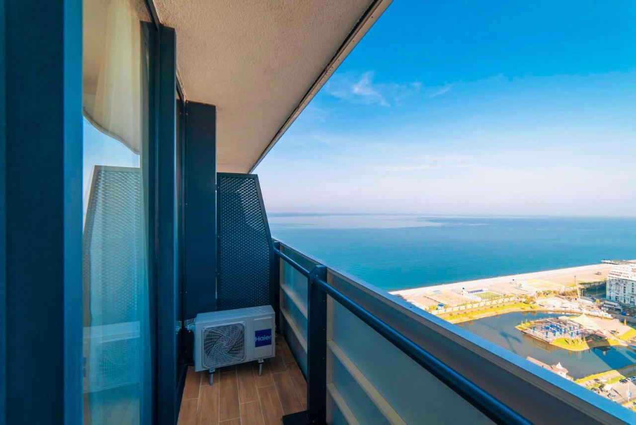 Elegance Sea View Aparthotel In Orbi City Batumi Zewnętrze zdjęcie